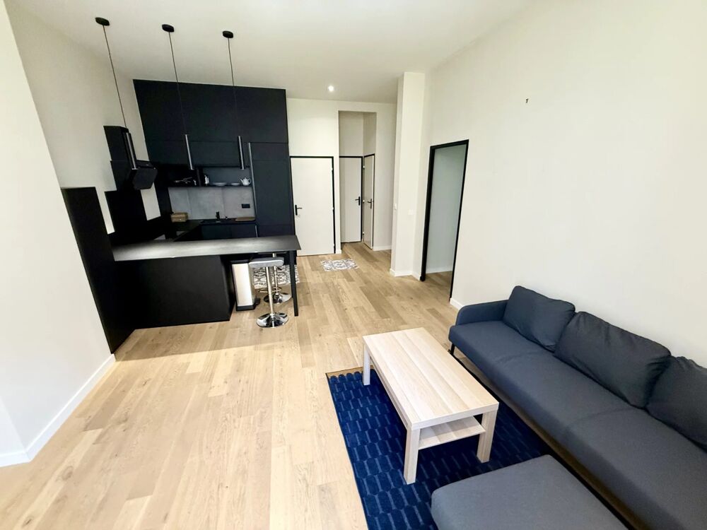 Location Appartement HYPER CENTRE 36 cours Berriat T3 rénové avec gout  ! Grenoble