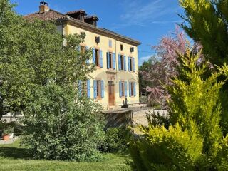  Maison � vendre 8 pi�ces 200 m�