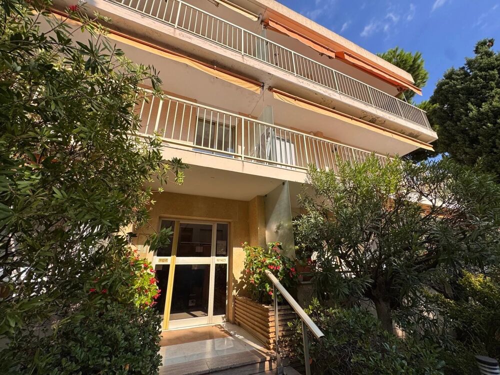 Vente Appartement Cannes basse Californie, 3 p à rafraichir cave et garage Cannes