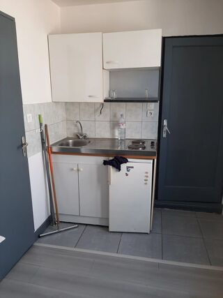  Appartement à louer 1 pièce 13 m²