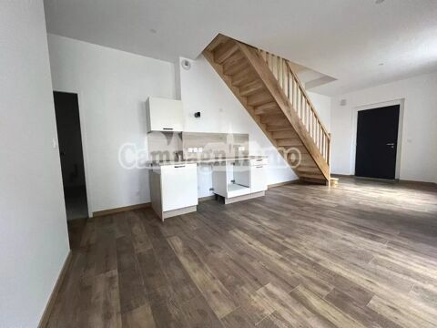   T3 - 1ER ETAGE - CENTRE VILLAGE Appartement - 3 pi�ce(s) - 64 m�