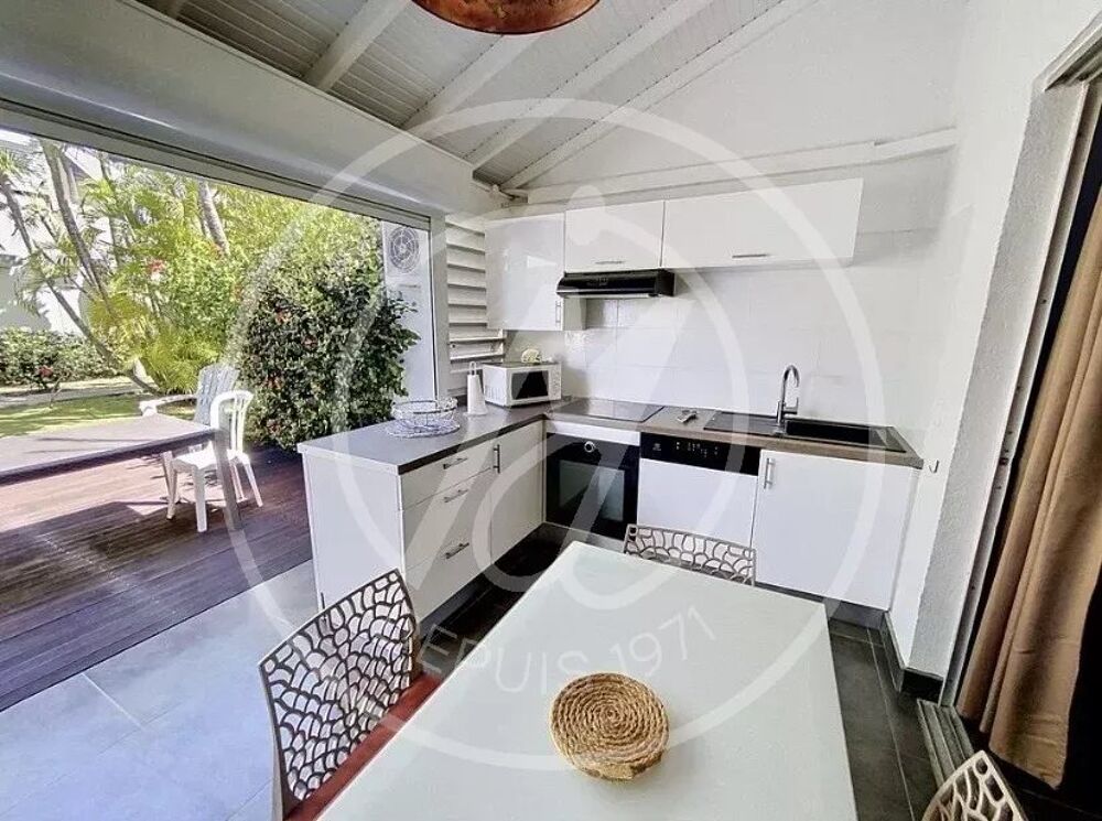 A VENDRE 245 000 euros -Appartement T3 à Saint-François