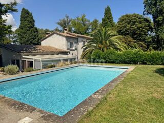  Maison � vendre 10 pi�ces 190 m�