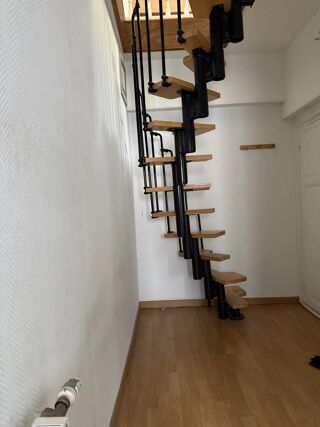  Appartement à louer 1 pièce 24 m²