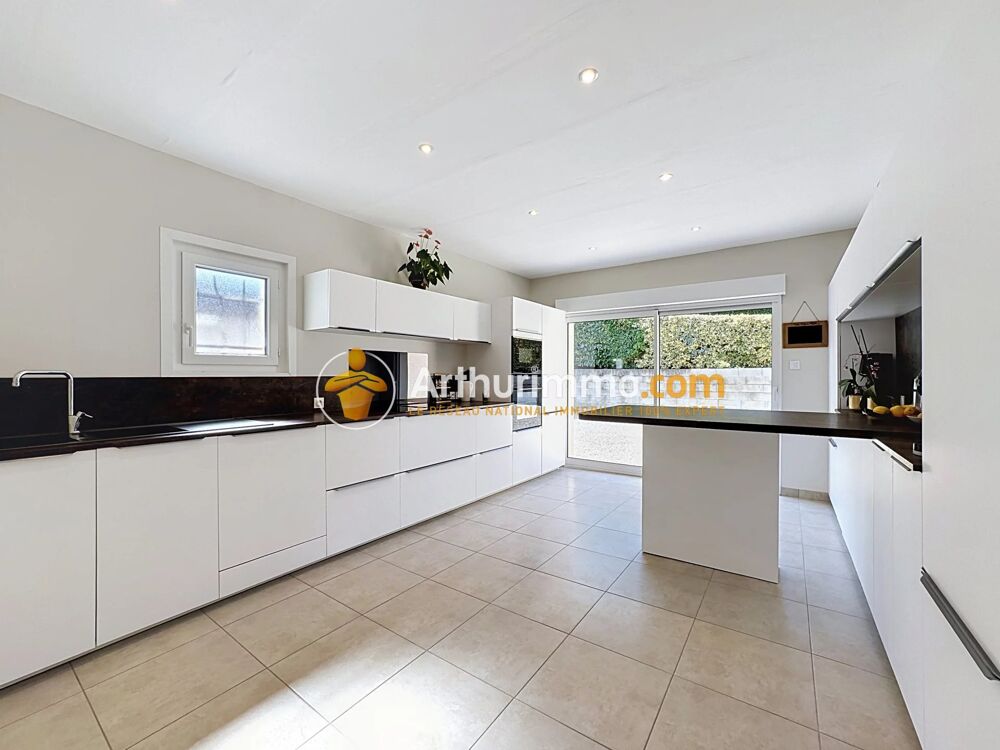 Vente Maison Maison à Saint-Agnin-sur-Bion de 155m2 avec vue panoramique Saint-agnin-sur-bion