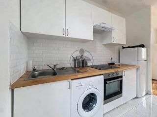  Immeuble à vendre 76 m²