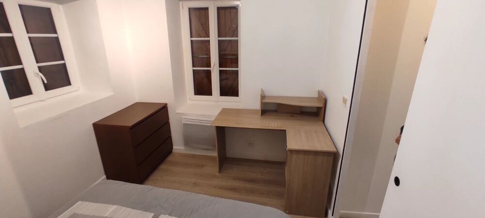 Location Appartement APPARTEMENT F1BIS AVEC CHAMBRE SEPAREE Saint-sulpice-la-pointe