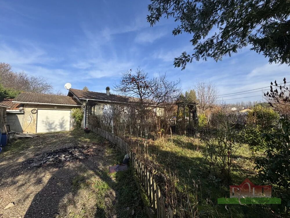 MONSTEROUX-MILIEU, Villa de plain pied T5 de 140m² avec un terra