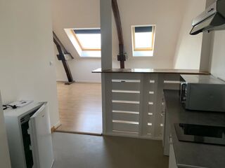  Appartement à louer 2 pièces 33 m²