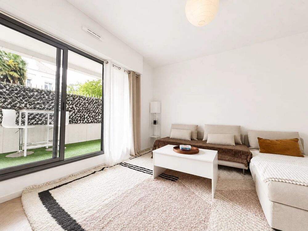 EXCLUSIVITÉ - APPARTEMENT 3 PIÈCES (POSS. 4 PIÈCES) 2 TERRASSES