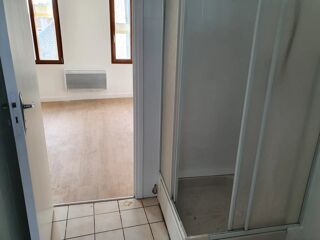  Appartement à louer 1 pièce 43 m²