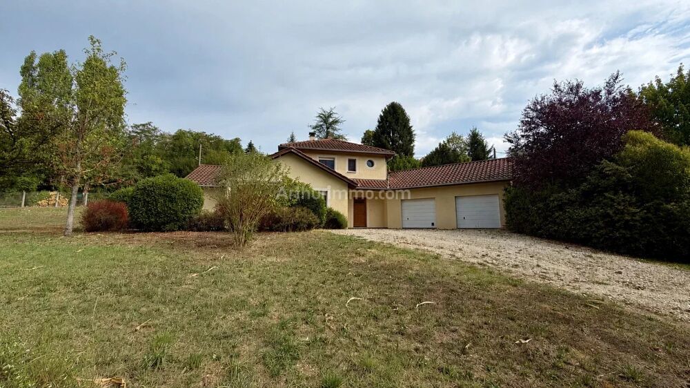 Maison 3 chambres et double garages