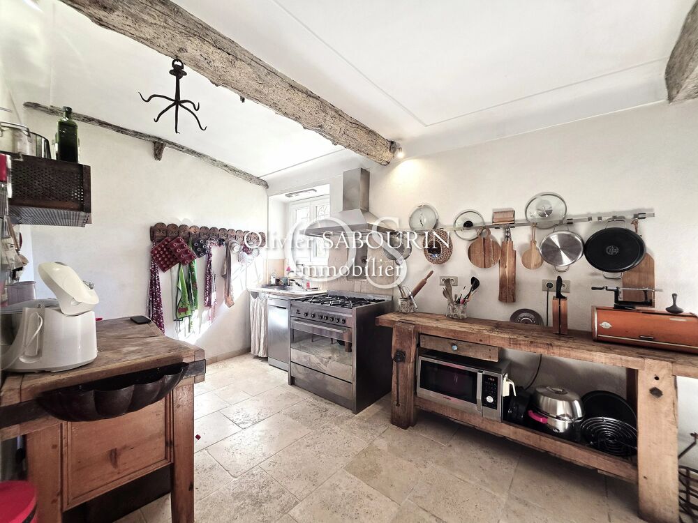 Exceptionnel au coeur du village de Roquebrune-sur-Argens !
