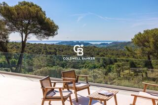  Villa à vendre 8 pièces 312 m²