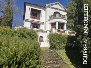  Maison à vendre 11 pièces 343 m²