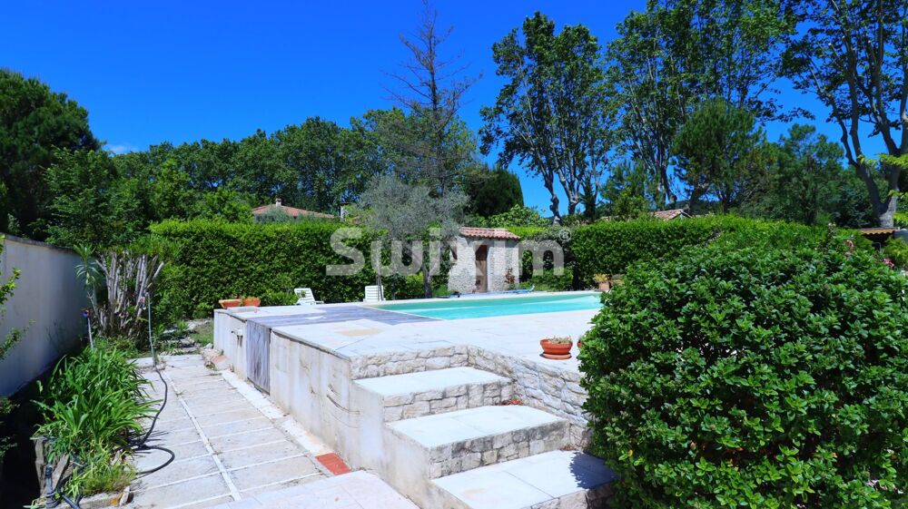 Maison Provençale de plein pied avec Piscine.