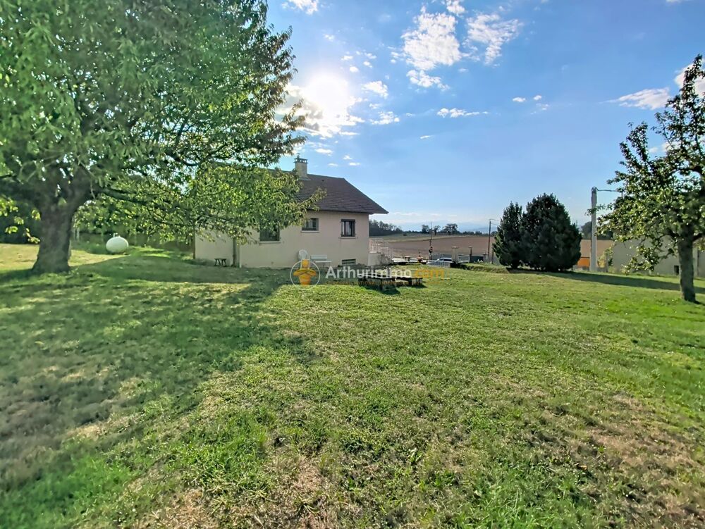 Maison T3 sur 3 000 m² de terrain  sous-sol complet, dépendance