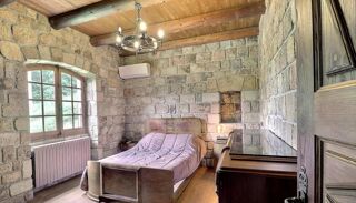  Propri�t�/ch�teau � vendre 12 pi�ces 51898 m�