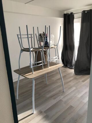  Appartement à louer 2 pièces 54 m²