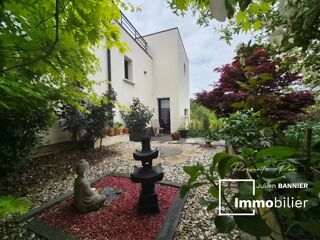 Maison à vendre 9 pièces 268 m²