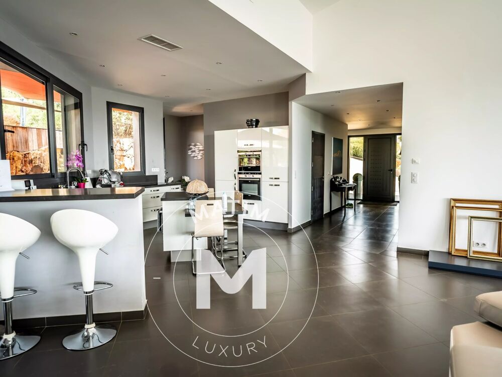 à vendre  Maison Ste Lucie De Porto Vecchio (20144)