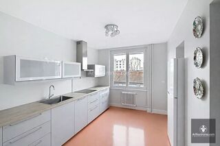  Appartement à vendre 5 pièces 153 m²