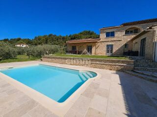  Maison � vendre 9 pi�ces 214 m�