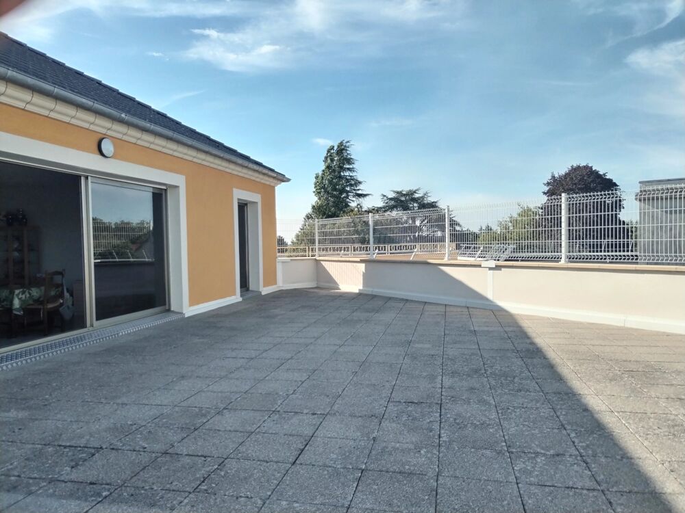 APPARTEMENT T4 DANS RESIDENCE SECURISEE AMILLY (45)