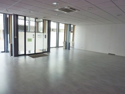 Local commercial Bureaux 845 25200 Montb�liard