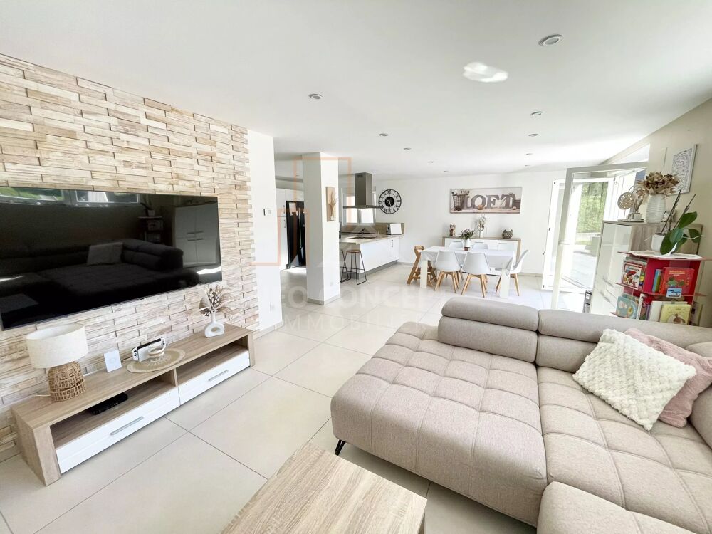 Maison de type 5/6 pièces de 118,16 m² habitables à MERKWILLER-P