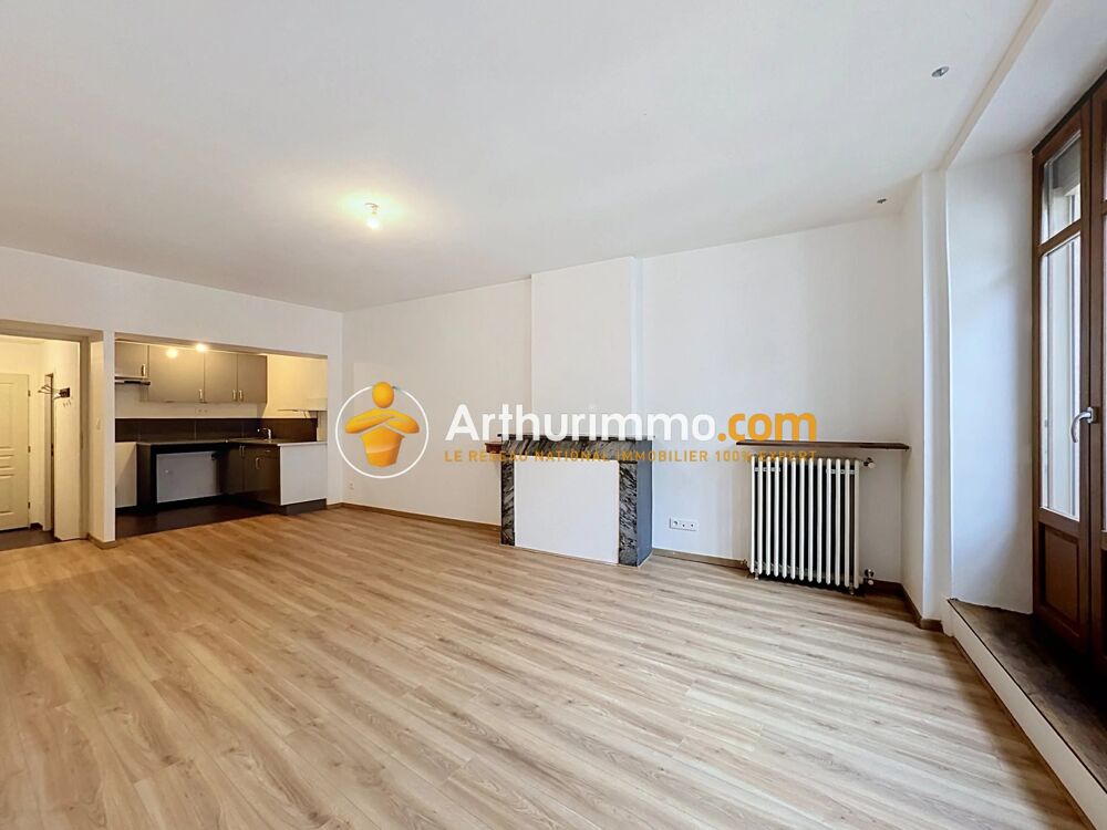 Location Appartement À LOUER – T3 de caractère en hyper-centre de Bourgoin-Jallieu Bourgoin-jallieu