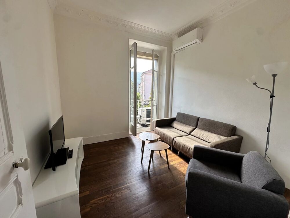 Location Appartement T2 meublé entièrement rénové avec balcon – Grenoble Estacade Grenoble