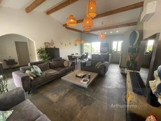  Villa � vendre 8 pi�ces 184 m�