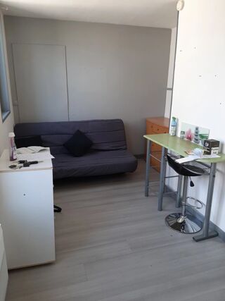  Appartement à louer 1 pièce 13 m²
