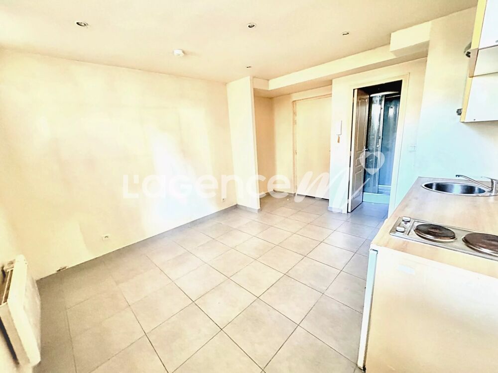 NICE EST 'ERIK' Studette 17 m²