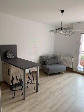  Appartement à louer 1 pièce 22 m²