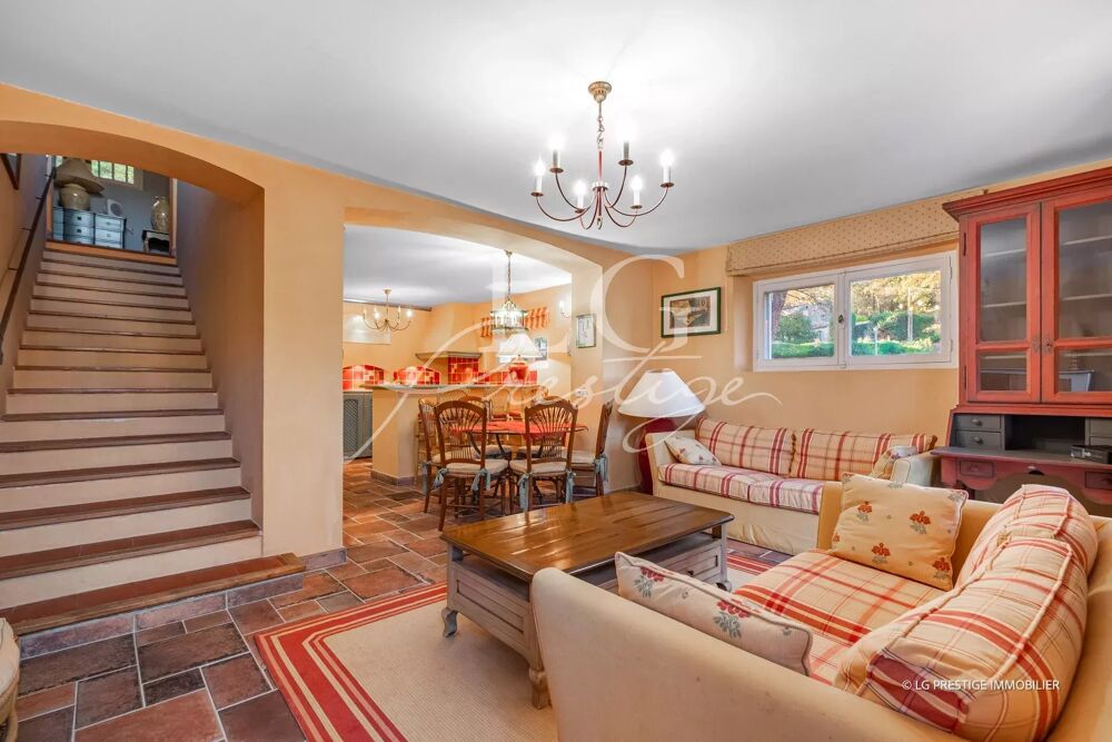 � vendre  Villa Grasse (06130)