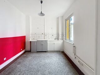  Immeuble à vendre 15 + pièces 331 m² Schiltigheim