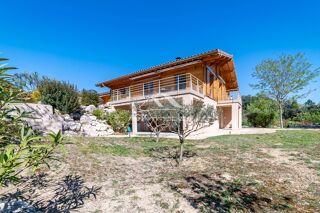  Maison à vendre 8 pièces 228 m²