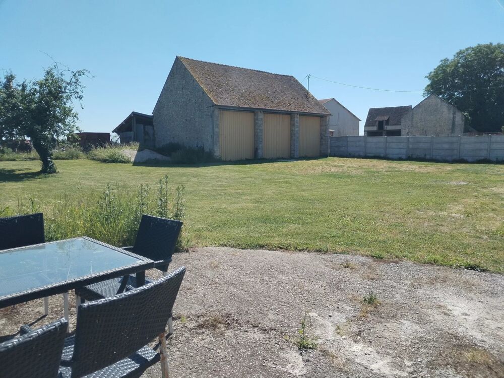 Vente Maison LONGÈRE AVEC GRANGE – 4 PIÈCES – 2 CHAMBRES – FORT POTENTIEL Chaintreaux