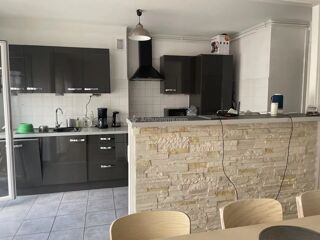  Appartement � louer 4 pi�ces 87 m� Villeurbanne
