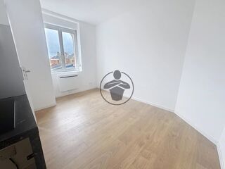  Appartement à louer 2 pièces 24 m²
