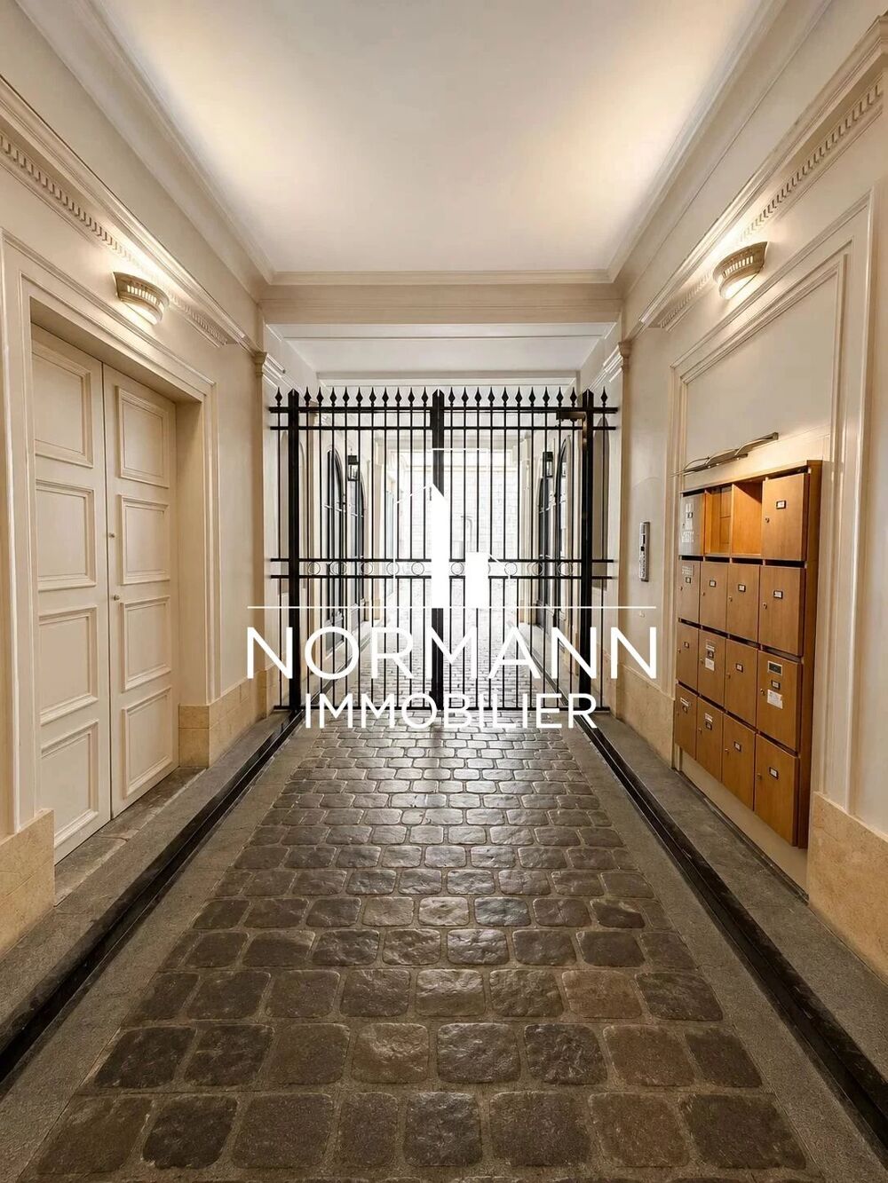 Vente Appartement PARIS 6 - SAINT-GERMAIN-DES-PRES - - 2 PIECES Paris 6