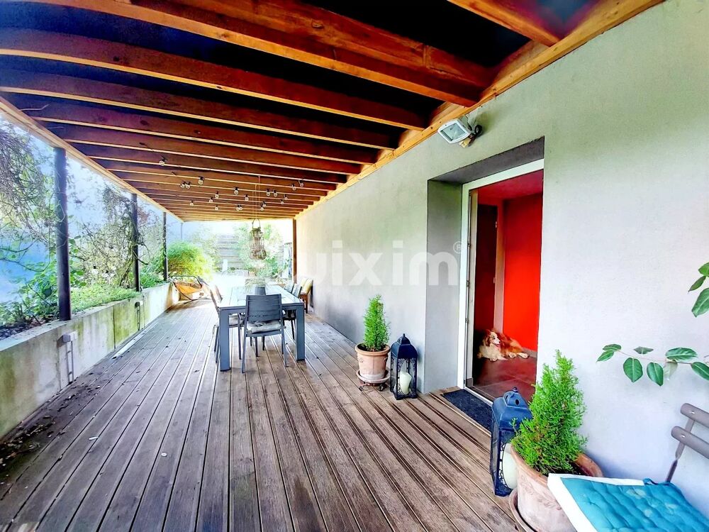 � vendre  Maison Saint-Genis-Pouilly (01630)