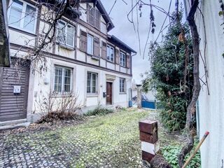 Immeuble à vendre 806 m²