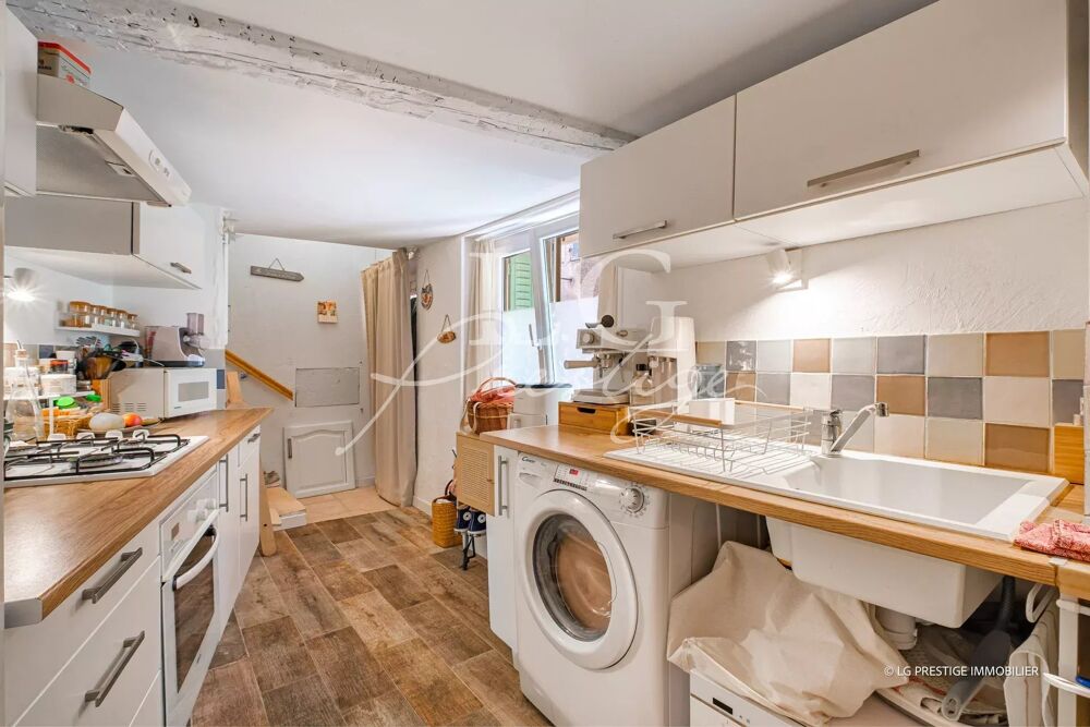 Vente Appartement Duplex de charme avec cheminée au cœur du village Seillans