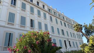 Vente Appartement MAGNIFIQUE  APPARTEMENT 4 PIECES A CANNES Cannes