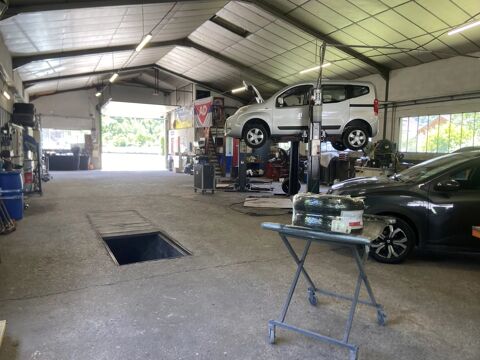   Local commercial Garage 