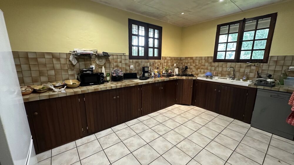 Vente Maison VOTRE VILLA T5 AVEC PISCINE DANS UN QUARTIER CALME ET PROCHE DE Matoury