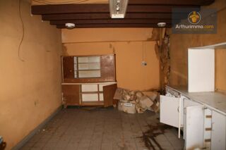  Immeuble  vendre 3 pices 300 m